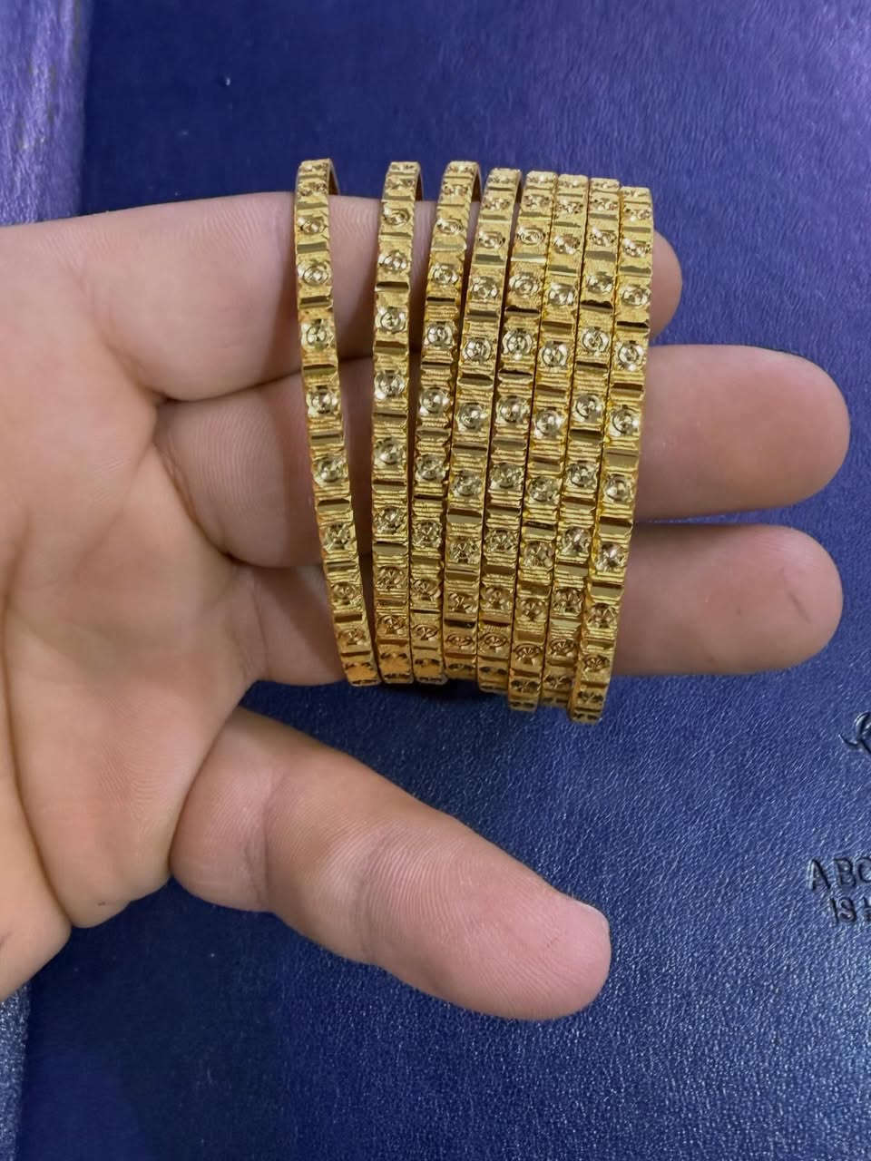 بتوتتت ذهب برازيلي اصلي درجه اولى 💥💥


**إذا كنت صاحب هذا الإعلان وتريد حذفه لأي سبب، رجاءا أرسل رسالة إلى الدعم الفني**