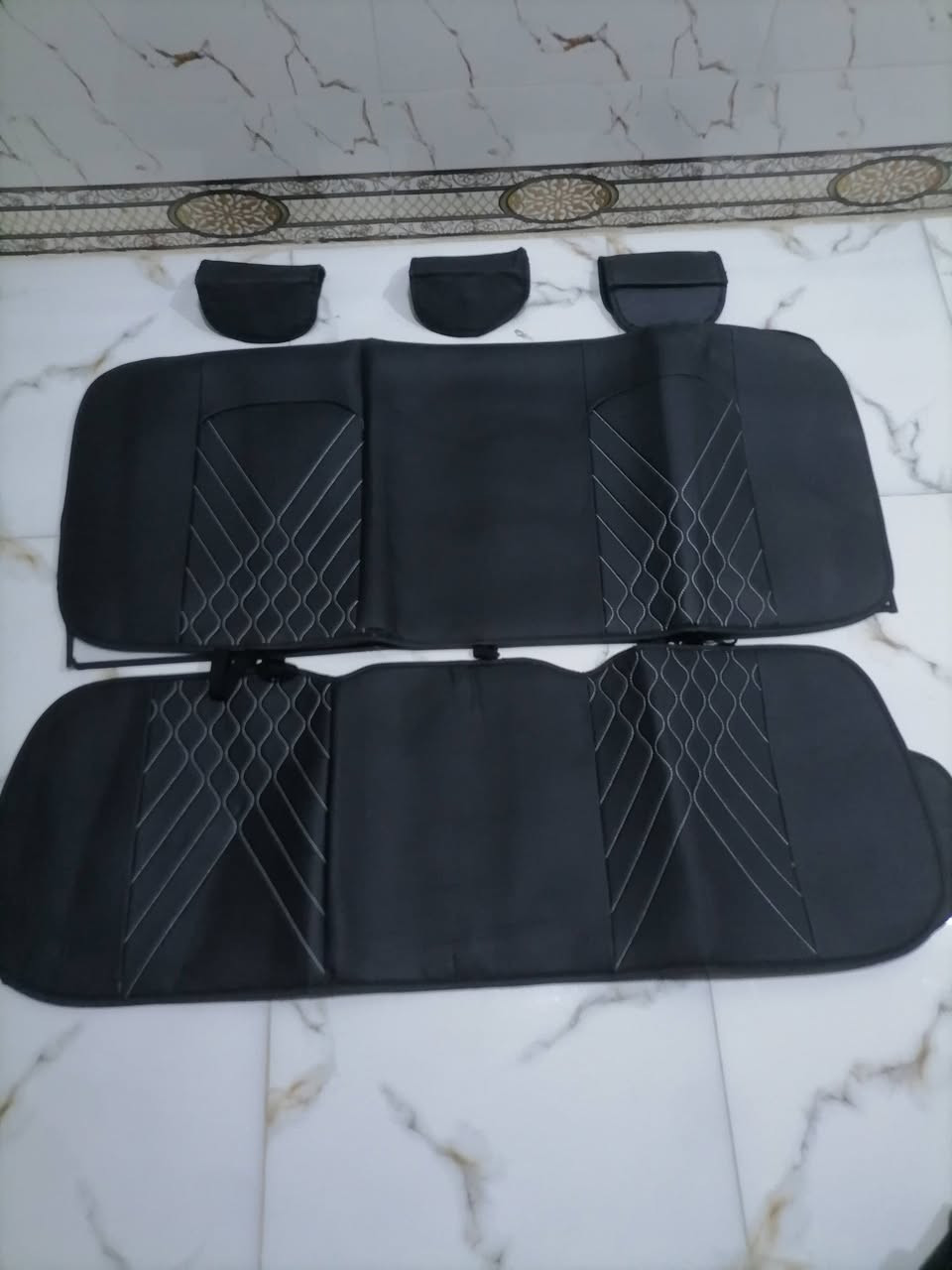 متوفر
دوشمة سياره 7 راكب جلد قوي مبطن 4 طبقات 
شكل سياحي تجي 4 مقاعد منفصل و 3 مقاعد متصل
تغليف كامل للكشنات 360 درجة
بضاعه امازون اصليه
بالشكل الموضح بالصور 
السعر 55 الف


**إذا كنت صاحب هذا الإعلان وتريد حذفه لأي سبب، رجاءا أرسل رسالة إلى الدعم الفني**