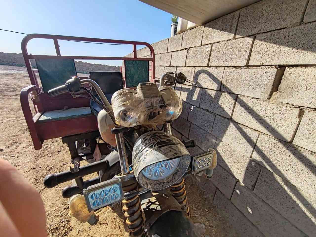 سلام عليكم ستوته سلطان نضيفه شغل وطلع خير من الله نكره سلف محرك نضيف شاصي كفاله من لخياس بس لبدي بي شويه مكان ميسان العماره   للتصال ***********
