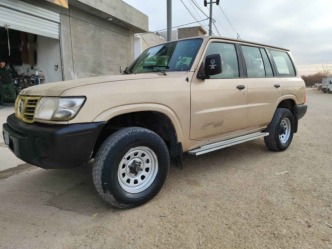 پتڕۆڵ بۆفرۆشتن مۆدیل 1998استرادخاس  ئاڕم پلاسیک سلێمانی بەشەرتی غرامەو ئەوەلیات  سەیارەکە فول عادیە یەک شوێنێ نەتەقیوە ناوبەتانەو دەرگای دواوەش سەیارەکە حیزام سبوخە چەکوش بەگیانیەوە نیە هیچ هیچی پێوەنیە ناوبۆرە ناوی لەسەر بیلاد ماوە هەموگیانی بەشەرت چوارتایەی شازی لەسەرە بەدوای مەسرەف مەگەرێ سعرتەلەفون بکەن ***********اسیا***********
