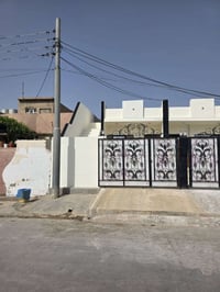 #دار #للبيع  🏠   #المساحة :-  120 متر  #الموقع :- بنجاعلي قرب سوك حديق...