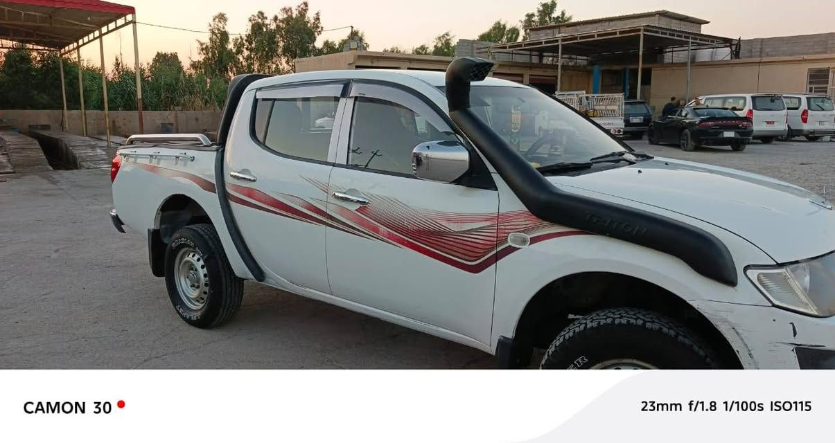 السلام عليكم
متسوبيشي L200 قذافي للبيع

الموديل 2011
اللون ابيض
رقم صلاح الدين الألماني مشروع وطني 
السيارة جاهزة من كلشي محرك جديد تبريد شغال تخم تاير 
السعر المطلوب 130 وبيها مجال بسيط
مكان السيارة ديالى أو كركوك 
***********
