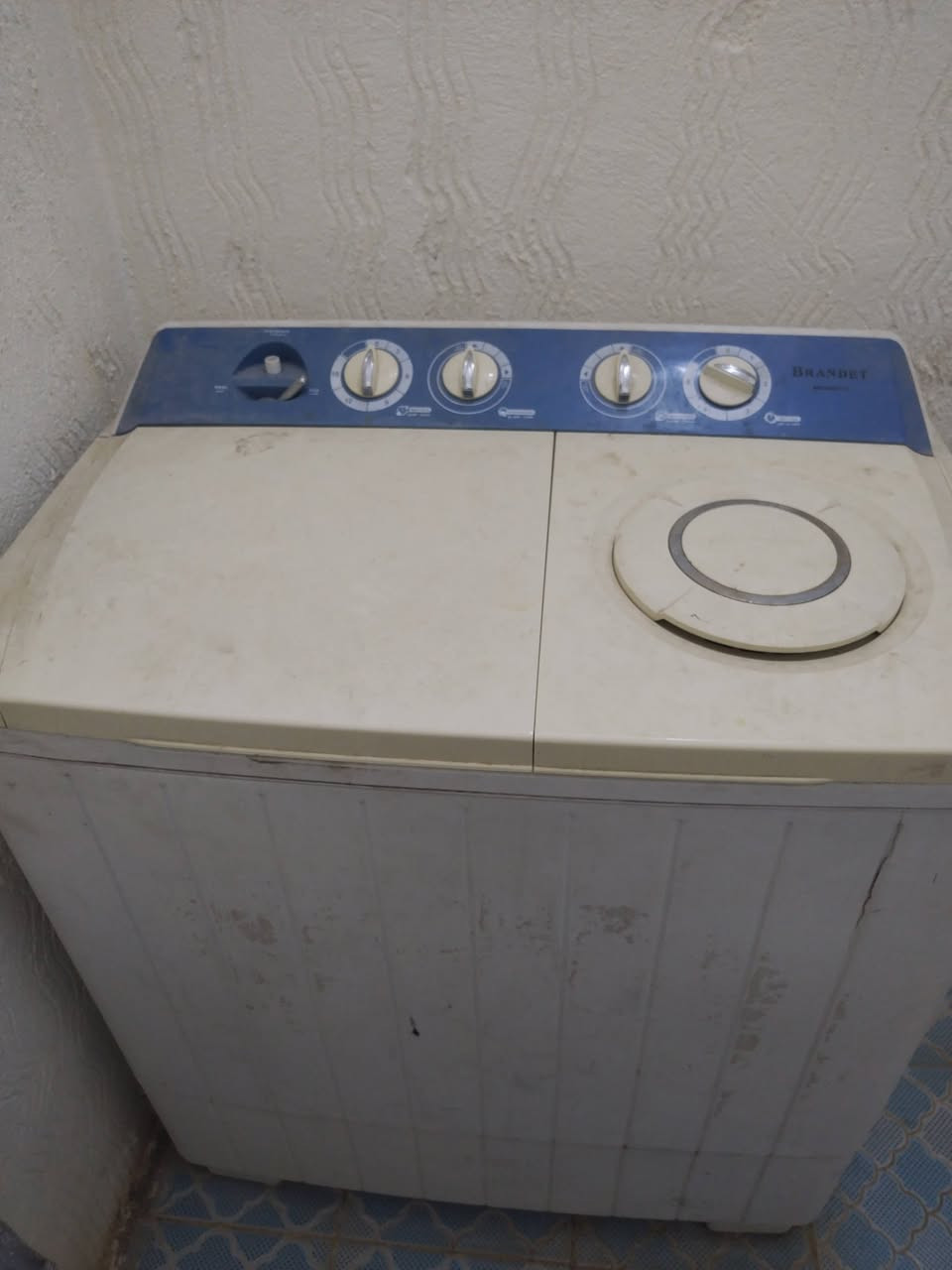 للبيع نجف شارع المطار 
***********
