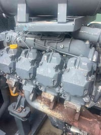 للبيع مولد دويز بلادي ممفتوح ٨سلندر راس توليد 500 kva للاتصال ٠٧٧١٥٢٥٢...