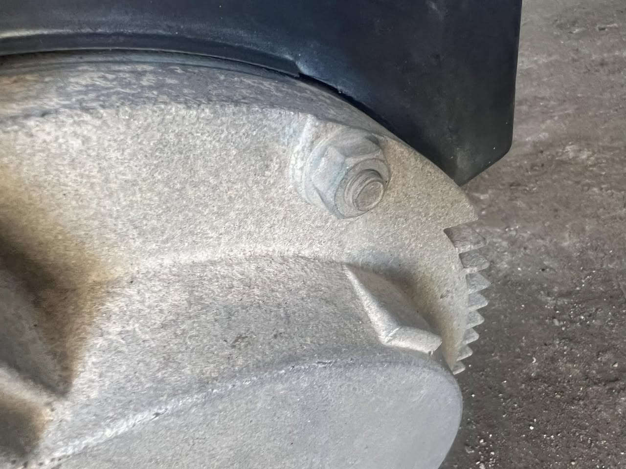 للبيع روس توليد ٣٠ و١٥ كي في /***********
