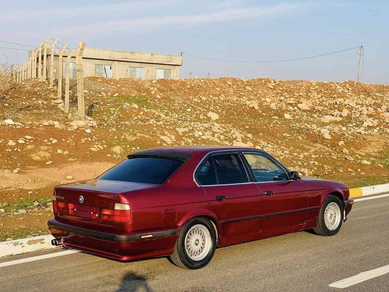 بیئێم1991 ئاڕم پلاستیک ـ 525بیلادی کەپس ـ گێڕ عادی ـ گێڕ و مەکینە و ئەکسلی بەشەر ـ ئاڕم پلاستیک هەولێرە بەشەرت ـ کارەبایی هەموو مەزبوتە ناو گێچی هەموو ئیش دەکات ـ دوو جام کارەبا ـ تەبریت ـ پێش پان  ـ ویل حەسیر ـ چرکەی تیانیە ـ هەزەی 2024 ـ بێ دەعم و لێدان پێش دوایی کەپسە ـ سەقفی بێ مەعجون ـ***********
