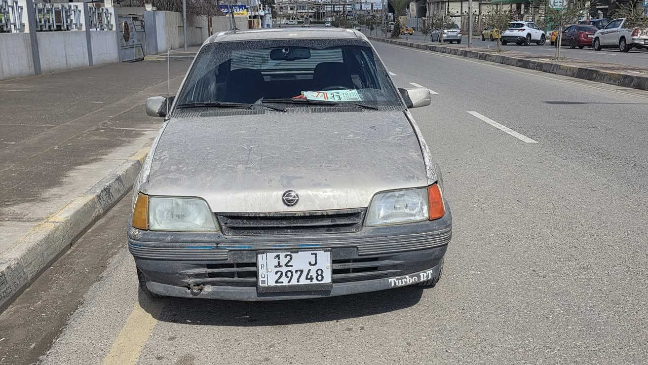 السلام عليكم من رخصت الادمن عندي سياره كاديت موديل 1991 رقم الماني مسطره السنويه نهايت 29 بيها نفخ وشرط التحويل السعر 22وبي مجال بصيط مكاني موصل تلكيف حي السلام *********** 
***********
