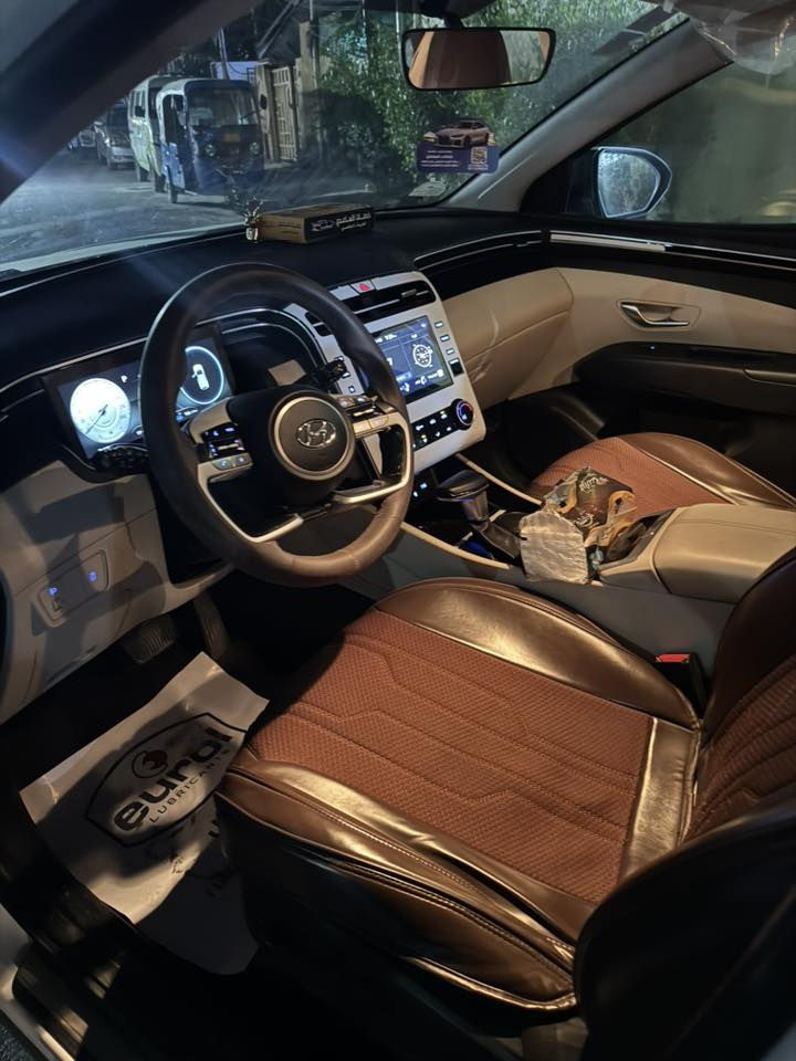 توسان مو ديل 2024 رقم بغداد كفالة عمة ماشية 20 الف سيارة جديدة كلش مكانهة بغداد الغزالية او الكاظمية السعر 225 وبيهة مجال بسيط 
***********
