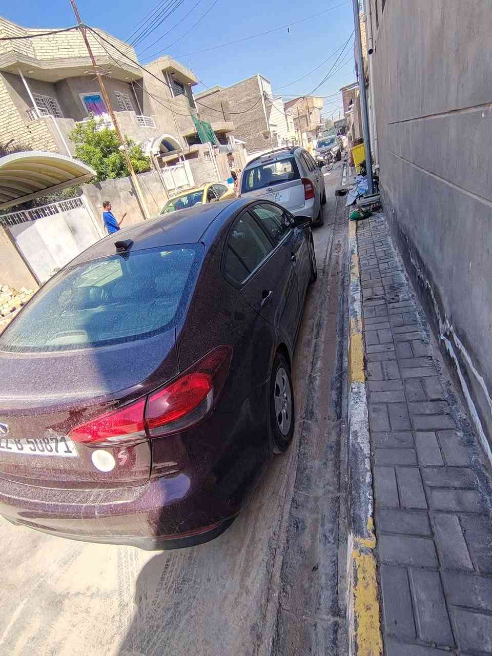 السلام عليكم كية فورتي موديل ٢٠١٨ ضررهة چاملغ ايمن  بدون دواخل وبدون أيرباك رقم أربيل مواصفات السيارة شاشة چبيرة تحكم استيرن ماشية ١٠٣ حقيقي تخم تاير حدادية جديدة تبريد ثلج مكينة ما مفتوحة السعر ١٢٣ بيعة مجال مكان السيارة بابل المسيب ***********
