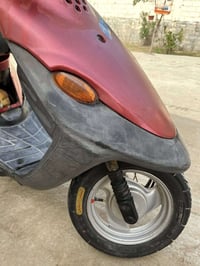 ياماها بيجي BJ • محرك ما مفتوح • حلة شارع ٨٠