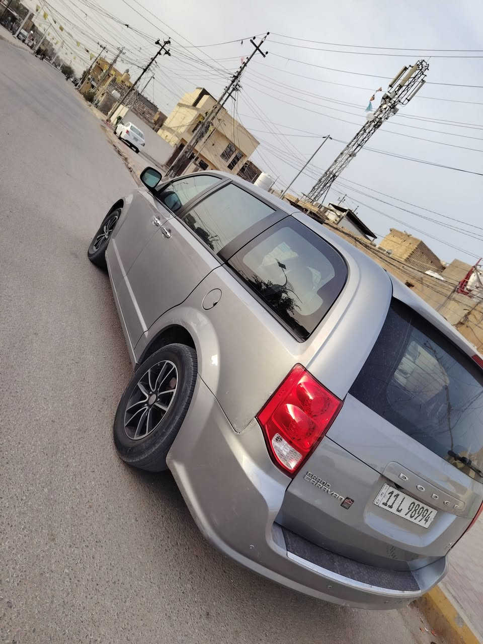 سلام عليكم سياره نوع كرلفان موديل 2018وارد امريكي حادثه جاملف امامي و البنيد بدون دواخل فول مواصفات واحد عله واحد شاشه كامره حساسات تحكم ستيرن جهتين خمسه ويل كب شاير مري مري شفط كشنات كهرباي جلد 7راكب 3قطع تبريد 6ستندر  كفاله كير مكينه حداديه تخم تاير تبريد مكفوله من ضربه او تبدي او عده الحادث العنوان كربلاء السعر((((168))))***********
