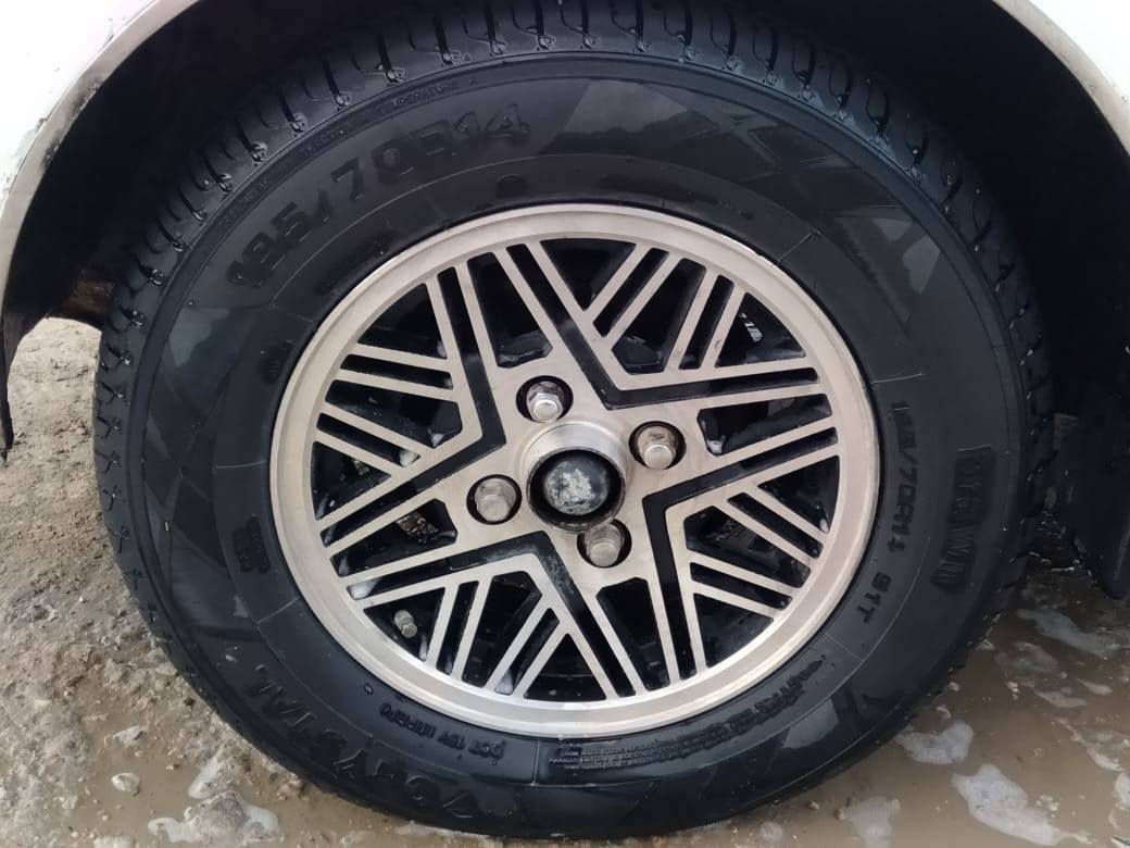 السلام عليكم 
السعر ((38))وبيها مجال للشراي 
‏‪0781 129 4672‬‏
‏‪0783 917 0777‬‏
سياره كروسيده موديل 88 مكفولة كفاله عامه من الضربه والكص والنقل الجثه والعيب الشرعي وكافة الاصوليات والصبغ العام مكينه وكير حاويه شرط جدد دواخل جدد سنويه مجدده لغايه 2028مشروع وطني الرقم بغداد تحويل ثاني يوم للاستفسار الاتصال على الرقم التالي
