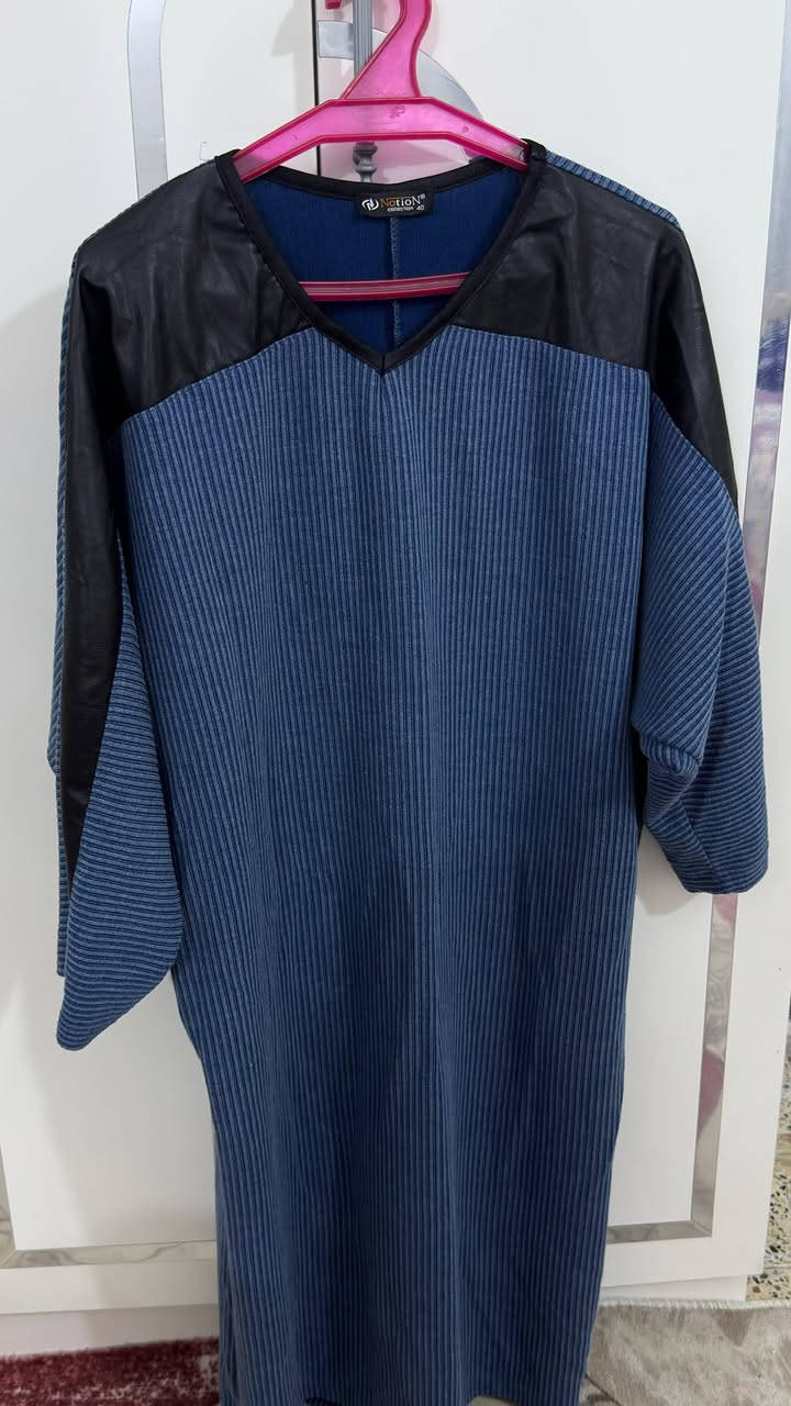 بنات عندي هذه الفساتين  الازرق قياسه ٤٠  جديد كلللش والماروني ٣٨ ثنينهم اريدهن ب٣٠


**إذا كنت صاحب هذا الإعلان وتريد حذفه لأي سبب، رجاءا أرسل رسالة إلى الدعم الفني**