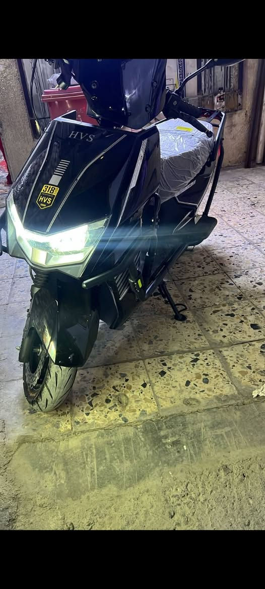 للبيع دراجه شحن نوع HVSموديل 2025 عدد النمر 4 سرعتها حقيقي 85 نضافتها 95 /ب100 جديده تشغيل عن بعد  دبل سويج دبل اشاره عالي ناصي زنون 6بطاريات وشحنتها تمشي 45 كيلو الاستفسار ع***********
