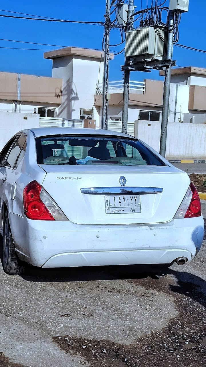 للبيع رينو سافران 2010 رقم بابل سنوية مانافذة بيهَ قطعتين موضحات بالصور
السعر 80 وبيهَ مجال للشراي
عنوان :حلة - ابي غرق
للاستفسار :*********** بي واتساب
