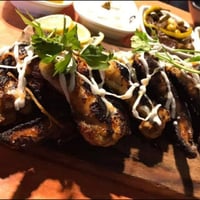 السلام وعليكم اخوان شيف مسحب دجاج واجنحة وعرايس وشيش طاووق تسحيب وتخمي...