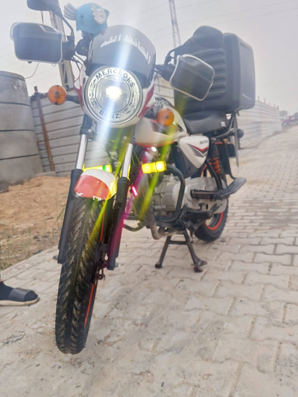 سلام عليكم 
دراجه بوكسر موديل 22وراق كامله بوجهك الترقيم كهربيات كلها شغاله مكينه ناعمه شلعه معدله شك لكاع شك 
دراجه حلوه وجاهزه ***********
مكلف بل نشر المكان ابو غريب السعر مليون بيه مجال
