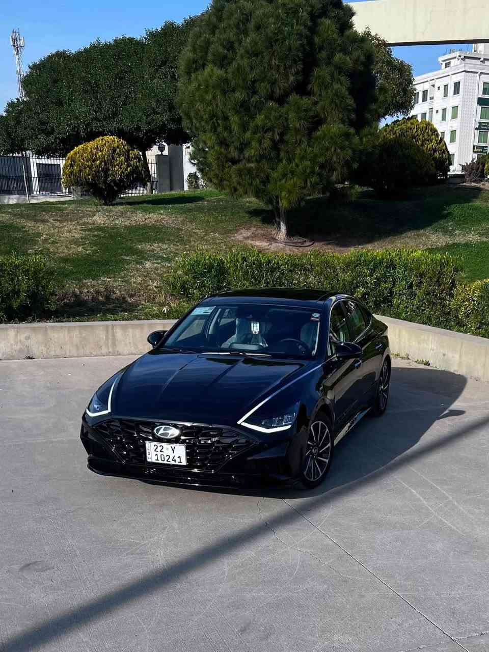 سوناتا 2023 لميتد
رقم اربيل بأسمي السنوية
وارد امريكي 
مكينه 1600 تيربو 
ماشية 35 الف كيلو
السياره فووووول مواصفات 1/1
صور الحادث موجودة بالمنشور 
مكان السيارة بغداد - الغزالية
للاتصال ***********
