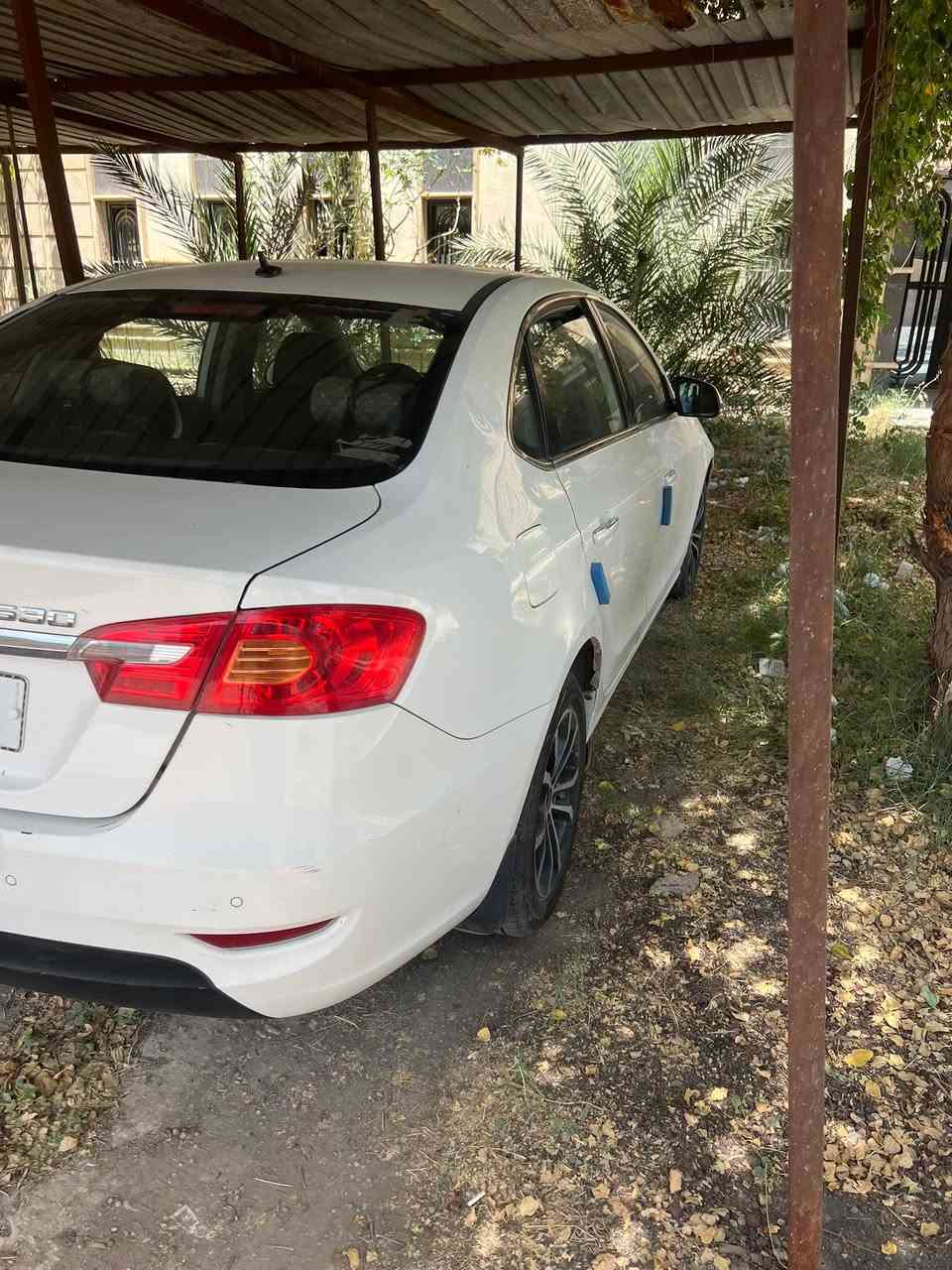 السلام عليكم برلنس. 530. ما بيه اي نقص كله شغاله على آخر حبايه الله يجفيكم الشر صار حادث بيه قبل فتره غير الموجود ب الفديو ماكو ما بيه كص ولا داخل ولا لحيم فقط مساطر آلتكم ب النتاش سحب تصليح الباب سايق والجاملغ بدون تبديل.  كهربائيات كله شغاله تبريد شغال كله ع الفحص. مكان السياره بابل المحاويل او بغداد هم متواجد. هاي الصور بعد التصليح والفديو. سعره. 50. ***********. فقط اتصال  سياره ناصيه مو عاليه
