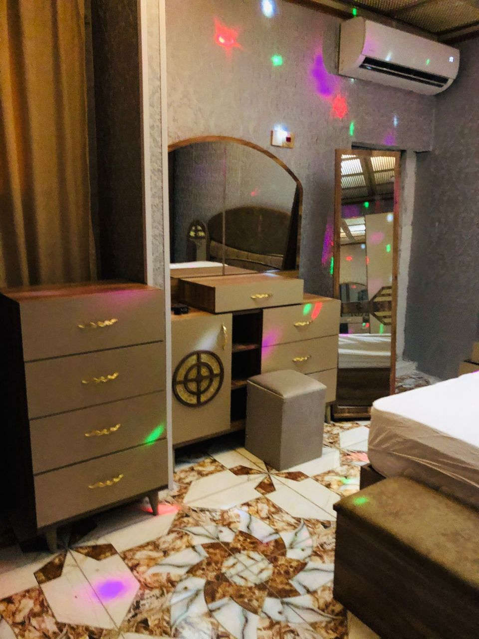 غرف نوم تركي   مستعمله نظيفه بسعر مناسب العنوان بصره


**إذا كنت صاحب هذا الإعلان وتريد حذفه لأي سبب، رجاءا أرسل رسالة إلى الدعم الفني**