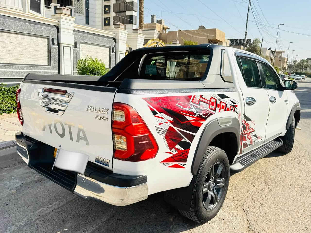 السلام عليكم  تويوتا هايلوكس TRD 2021 فول كفاله عامه رقم بغداد بسمي هزه جديده رقم جديد دولي

السعر 294$

هاتف /***********

🔴النوع TRD 
🔴رقم بغداد بأسمي 
🔴عداد السرعه 98km 
🔴محرك 6سلندر 
🔴فور ويل 4x4
🔴مثبت سرعه 
🔴تبريد قطعتين ❄️ 
🔴تخم تاير جديد 2026🛞🛞🛞🛞
🔴حدادية الصدر جديده 
🔴كامره خلفيه 
🔴كشنات تبريد ❄️
