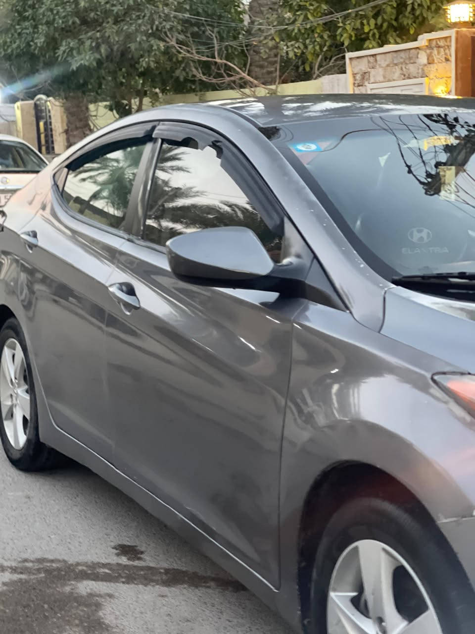 النترا 2011 بغداد باسمي محرك 1800 صدر امامي كامل جديد مشط جديد تبريد جديد مابيها نقص منضومة لايت زنون اصلي سيارة جاهزة بيها قطع صبغ ابيع حزام بدون دواخل حادثها دوسة ولباب لصدر فقط مكاني بغداد السعر ٩٣
***********
