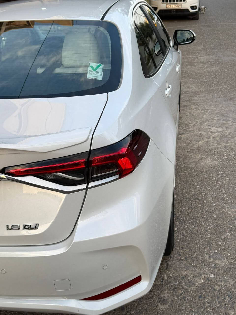 تويوتا كورلا 2024 خليجي زيرو 13 الف كيلو فقط ضمان تويوتا العراق (SAS ساز ) بعده بالضمان فول مواصفات 1/1  GLI

💎 ســعــر ✅ ::  الــرد تلقائي📮

حجم المحرك 1800 
نوع الوقود بانزين 
دخول ذكي بصمة تشغيل بصمة 
فتحة سقف سلايت  
شاشة ديجيتل  
تبريد قطعتين 
ويل كب حجم الاطارات 16 
حساسات امامي خلفي 
لايتات عدسة 
بك لايتات لد 
كشاف لايت لد 
مرآة قابلة للطي 
اشارة بالمرآة 
وضعيات قيادة 
مرآة داخلية عاكسة 
شاحن واير ليس
رقم أربيل جديد 
السيارة باسمي التحويل ثاني يوم
مكان السيآرة بغداد شارع فلسطين
ملاحظات الي بيها رصعتين وفطر بالجامه مصلح والباقي مكفول

رقم صاحب السيارة 
***********
