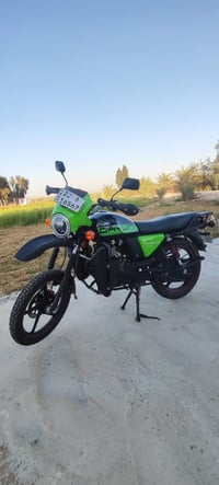 للبيع دراجة دايون جبلي محرك 200cc موديل 25 طالعة من الوكالة ب 26 ما بي...