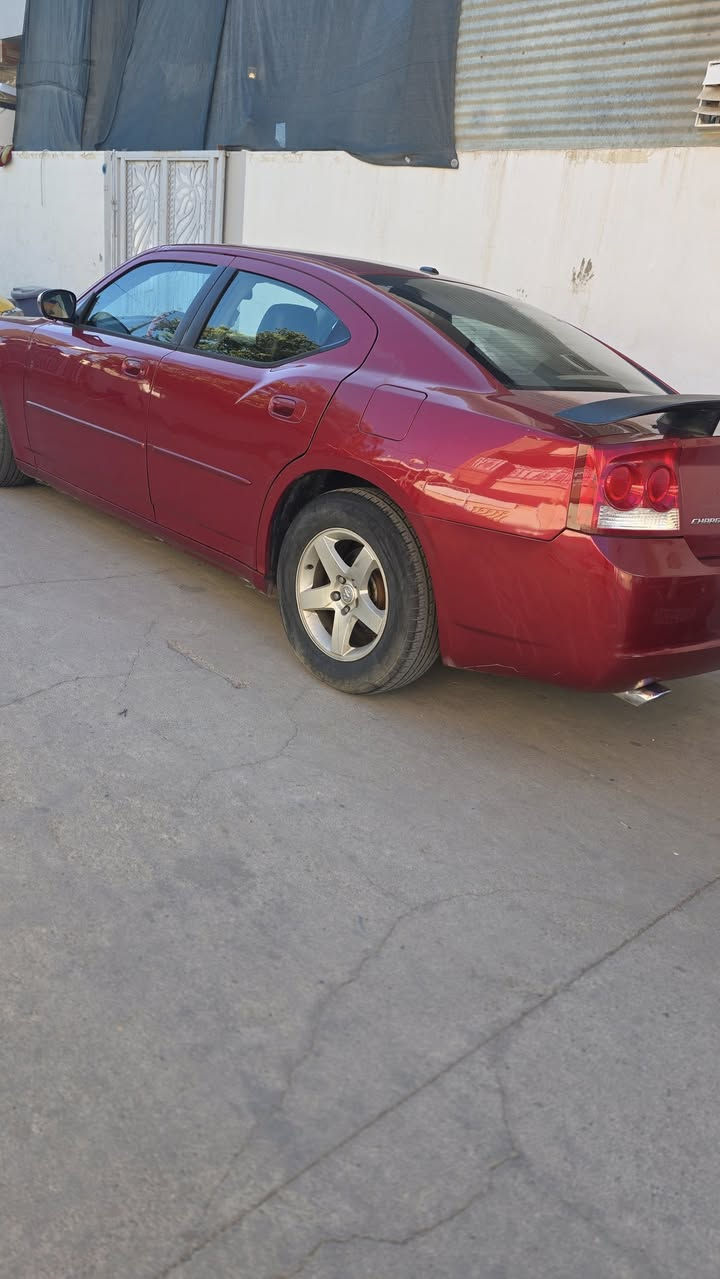 السلام عليكم
جارجر للبيع 2007 مال بيت
للاستفسار على هذا رقم
***********
