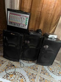 عندي 3 سماعات لبه فرديه حجم 15 ب 280 قفلهن وجهاز جاكسو خطين حجم 2000 س...