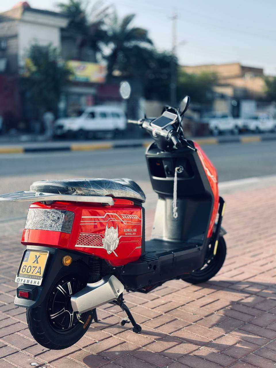 دراجة شحن سكنس ام عيون  في البصرة 2026 شكل مميز 
فوول مواصفات  
⚫️6 بطاريات  
⚫️ الكشن طبي 
⚫️ ضد الماء 
⚫️شاشة ديجتال  
⚫️ كهربائيات كلهن شغالة 
لايت زنون عالي وناصي وبگ لايت و
هورن عالي وأشاير يمنى ويسرى 
⚫️ شحن سريع شاحنة اصلية 
⚫️ نضام ال P توقف الدراجة  
⚫️ نضام مثبت السرعة
⚫️ نضام ال R ترجع ليوره 
⚫️ الملف 1800 w حقيقي 
⚫️ نضام حساسات جانبية وخلفية 
مانع للسرقة 
⚫️ صندوق كبير داخلي
⚫️ غراضهة شاحنة و مرايات
🔴السعر : 850  وبيهة مجال

العنوان : البصرة : الامن الداخلي

الرقم :***********
