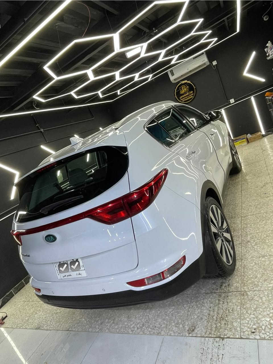 السلام عليكم 🤝
موديل 2017 خليجي ⬇️⬇️

رقم بغداد مشروع الوطني ☑️☑️

🚩حالة السيارة :-
*مكفولة من الصبغ 
* مكفولة من التبديل والفتح 
* مكفولة من الضربة 
* فقط بارد بسيط مثل مموضح بسونار 
*محرك مكفول 
* كير مكفول 

🔺🔻كاملة من كلشي مابيهة اي نقص عليهة نانو سيراميك وحمام جديد مسويلهة ومناقصهة اي شي ☑️

💬مكان السيارة بغداد 🔴

📲للاستفسار ***********
