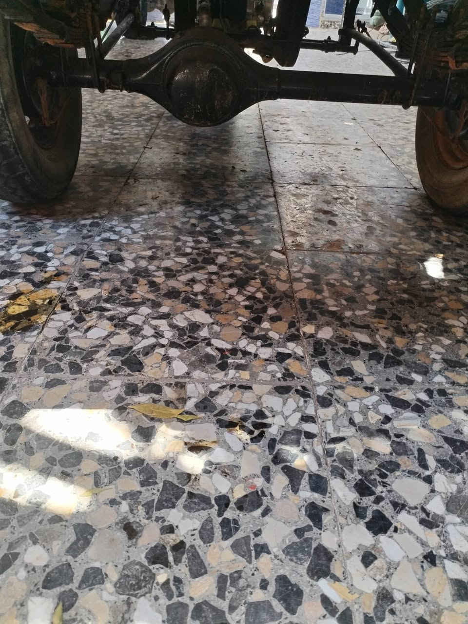 ستوته البيع نضيفه مكينه نضيفه شاصي مكفول بدي نضيف اكسن لطش جديد ادوات مكفوله من كلشي بصره حيانيه بكاني سعر ٥٠٠ ***********
