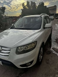 للبيع سنتافي 2011 بيهة طخه بالجاملغ الايسر ومصلحه عالبارد كد شبرين سيا...