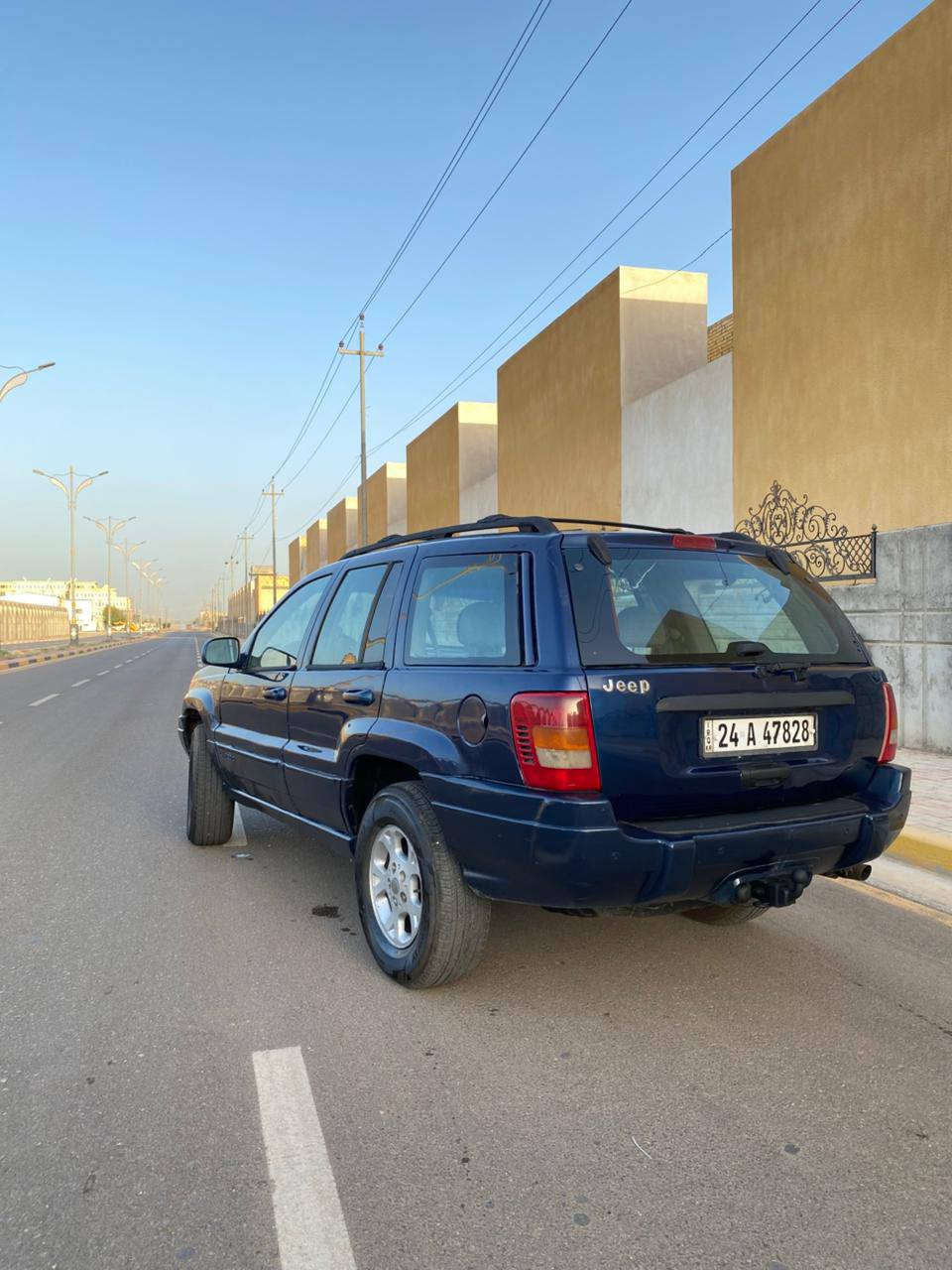 جيب شيروكي موديل 2001   8v بسمي  تريد تحويل تريد وكاله هزه جديده محرك والكير حداديه كلها جهازه تخم تاير جديد  شاشه كامره خلفيه تبريد شغال ثلج كشن كهربائي لايت زنون .. السعر 70 مكاني كربلاء الاستفسار أكثر *********** فقط بيع
