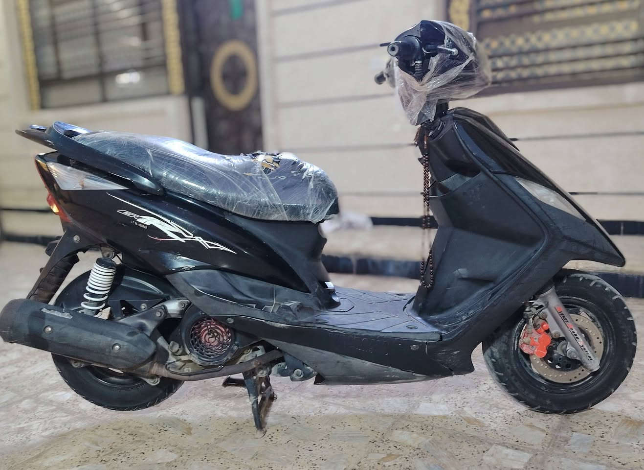 دراجه ماكس ثعلب للبيع دراجه مجفته تجفيت مضبوط الله شاهد انطيك ضمان بل محرك دراجه اي نقص مابيهه نكره سلف السعر 450 مكاني بل تاجي رقم الهاتف ***********
