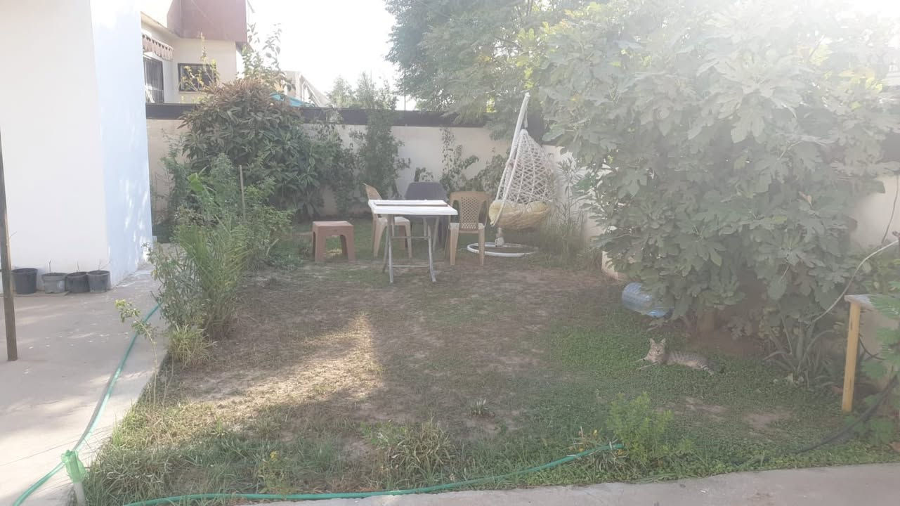 بيت لايجار
في اربيل اشتي 1
2غرف نوم 
250متر
حديقة 
مجموعة صحيات 
اسقبال
تواصل معي عبر ارقام موجود
واتساب او اتصال
***********
