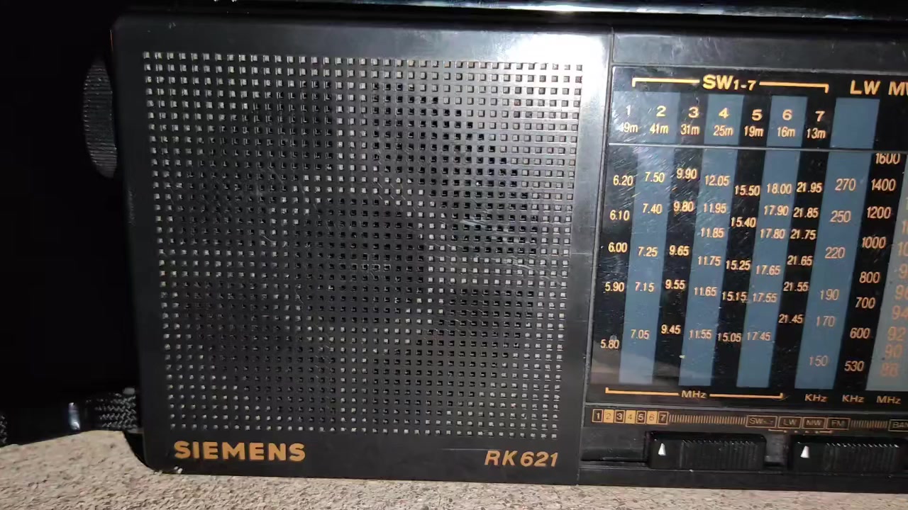 متاح الاجهزة التالية للبيع
راديو سيمنس ٤ موجات نظافته ١٠٠٪
راديو مسجل الجيب سوني نظافته ٩٠٪
وكلشي واضح بالفيديوهات للتواصل والاستفسار يرجى الدخول للخاص كما يتوفر لدينا توصيل لجميع المحافظات


**إذا كنت صاحب هذا الإعلان وتريد حذفه لأي سبب، رجاءا أرسل رسالة إلى الدعم الفني**