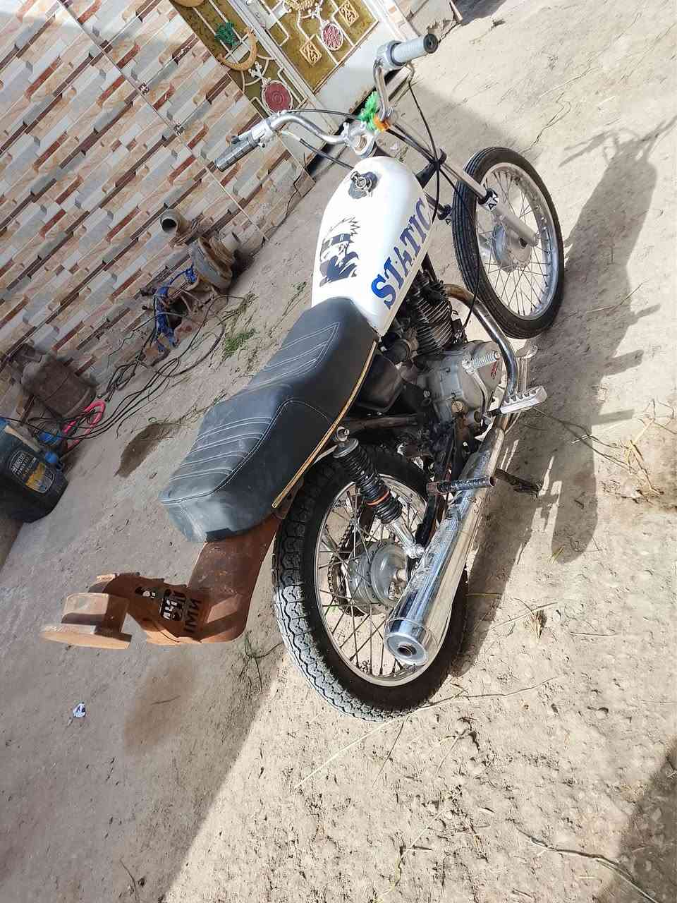 سلام عليكم  دراجه للبيع تعمير 24 مكينه تايجر 20 مكان ديوانيه قضاء الدغاره   //***********
