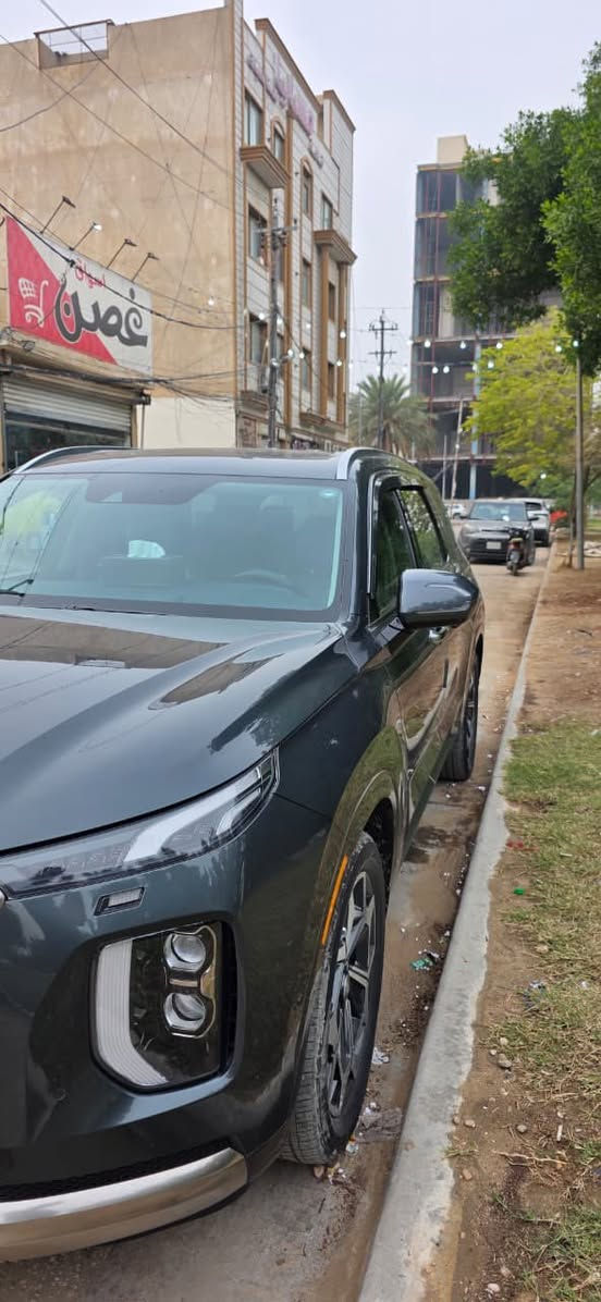 السلام عليكم هونداي باليسيد 2022 للبيع رقم اربيل بسمي
مكانها كربلاء السياره حادثها قطعتين كلير فقط بدون ارباك 
فول كلكرافي جديدة بمعنى الكلمة 
رقم الهاتف ***********
