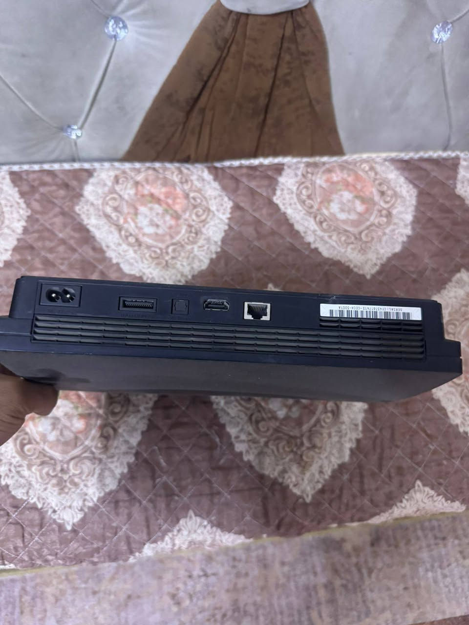 السلام عليكم بلي 3سلم مستعمل نضيف مع كامل الملحقات عنواني بغداد مدينه الصدر السعر 125 وهاذ رقمي عل واتساب *********** عل واتساب فقط
