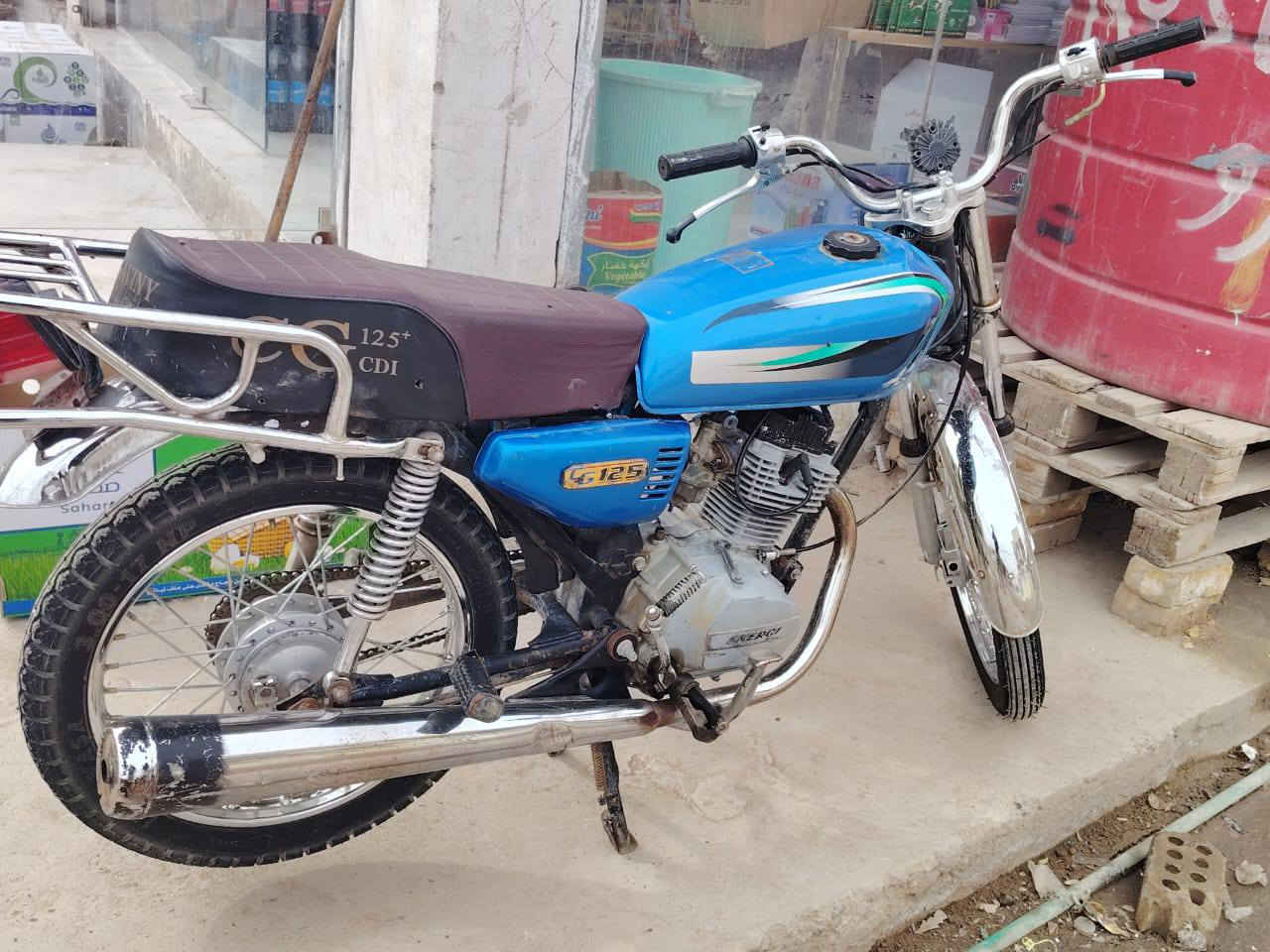 السلام عليكم دراجة اربعة كير
اوراق اصولي موديل 2018 
 
‏‪***********‬‏  يوجد واتساب
