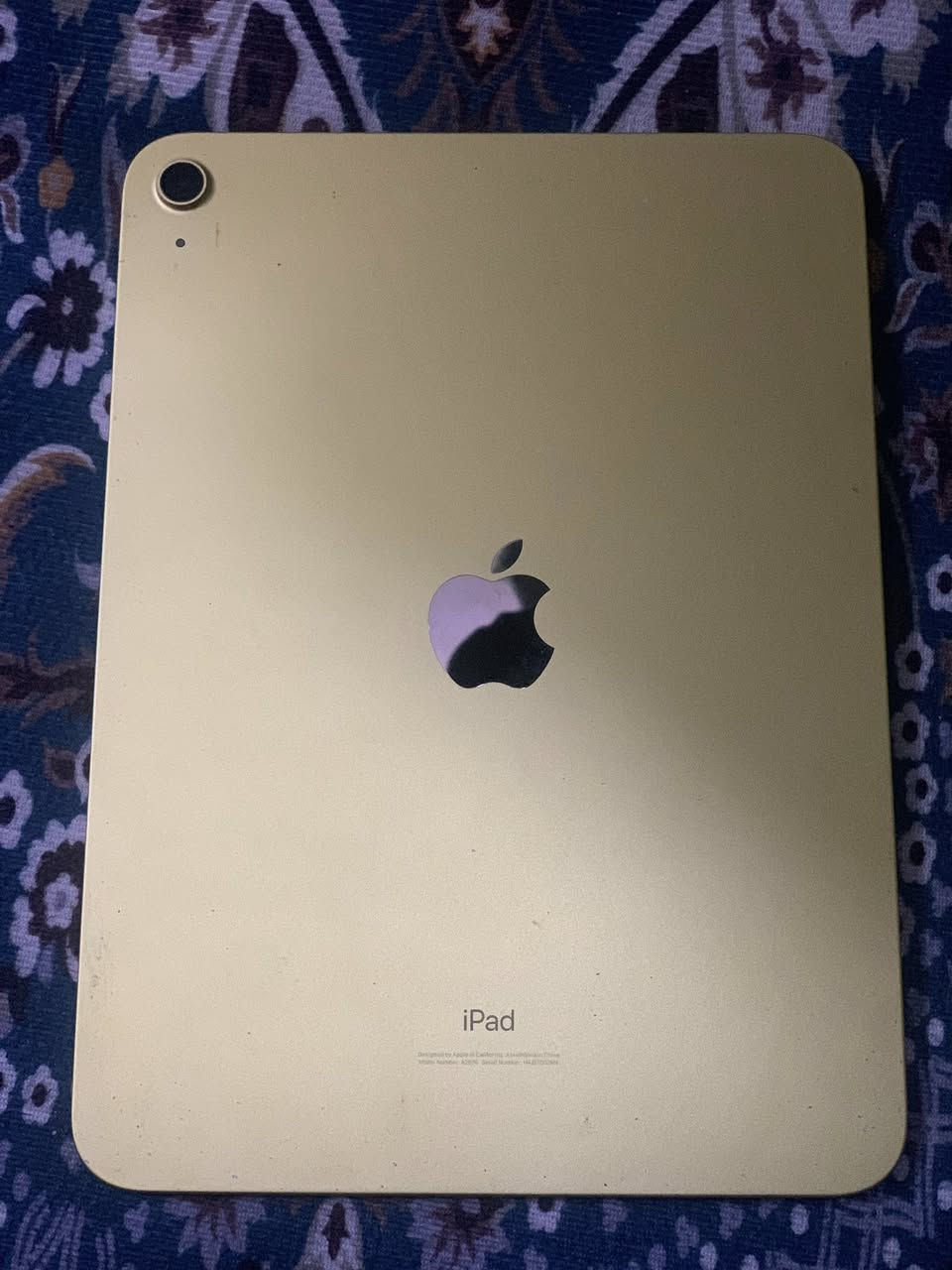 سلام عليكم ايباد 10ايباد نضيف بي فقط هاذه الكسر والكسر مو واكع والباقي كلشي مابي نضيف واخو الجديد ذاكره64 ***********السعر 350وبي مجال قليل
