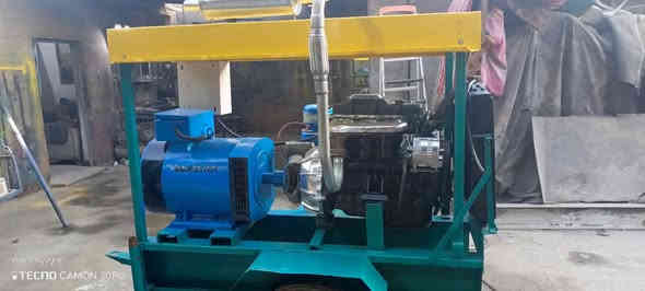 السلام عليكم شباب عندي هاي مولد كيه 3000جديده 30 كيفي سعر16وبيه مجال ***********
