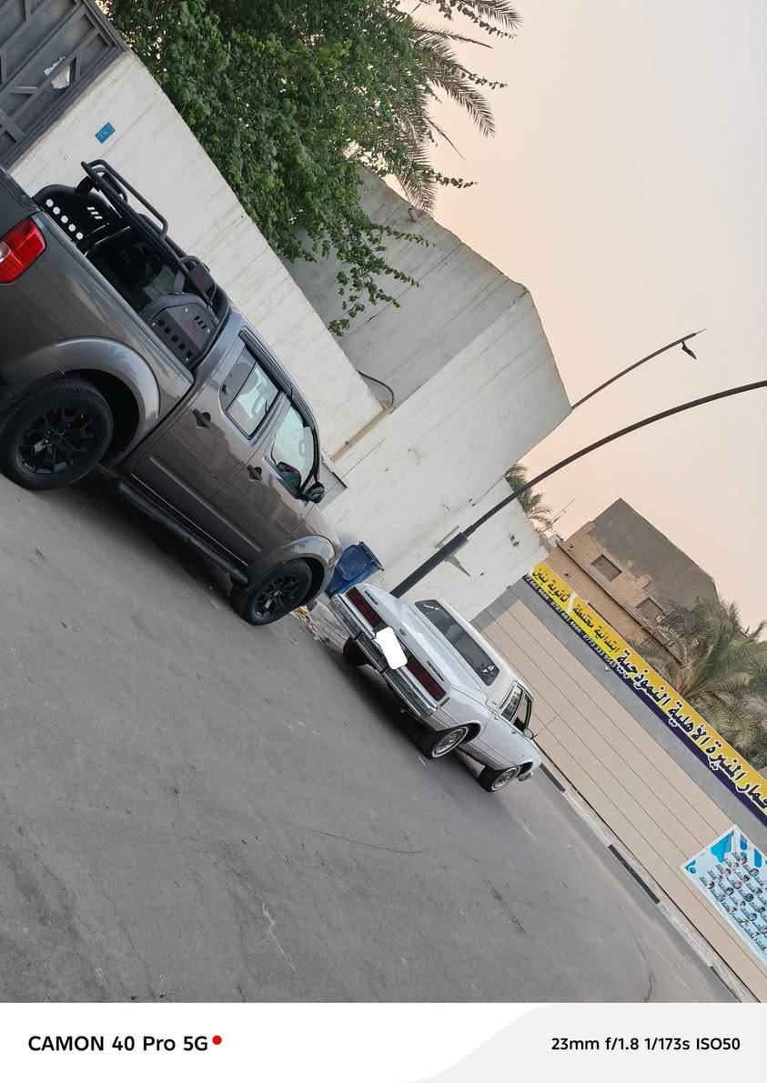 السلام عليكم
قبل التفاصيل عندي شرط واحد فقط متعلق بالاصوليات ( السيارة احولها بأسمي يلا ابيعلك )
العنوان : مركز مدينة البصرة
للتواصل : *********** 
السعر : 50,000 $ 
النوع : شوفرليه كابرس 
الموديل : 87
الطراز : LS ربع جلد
اللون : أبيض 
اللوحات : بصرة ألماني
تاريخ نفاذ السنوية : 6/9/2026
الصبغ : عام
الغرفة : نظافة 75%
المحرك البلادي 350 
ناقل الحركة 350 جديد جداً قبل أقل من شهر بدلته 
تخم تاير جديد جداً
باور ستيرن و جعمقة جديد جداً قبل يومين بدلتهن
الحدادة جديدة جداً
منظومة بريك خلفي كاملة جديد بالصندوگ ما عليك بس الشد
مسجل و راديو بلوتوث و أواكس شغال و شادلها شاشة
الكهربائيات : ما بيها گلوب نقص بس يحتاج ترتيب جداً بسيط بسبب انشغالي ما جاي اكدر اسويهن مثل ربط أو تبديل فيوز 
و حياكم الله جميعاً
