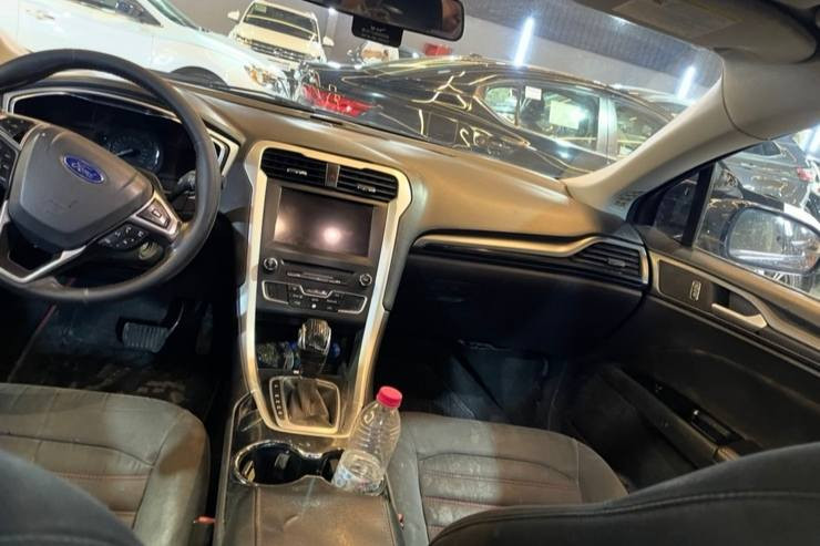 فۆرد فیوژن 2016 مەکینە 2.5 مەرغوب 
مواسەدات se 
شاشە گەورەی 3 شاشە 
 سەنەوی نوی تا ٢٠٢٩ 
سەیارەکە ٤ پارچە و پەڵەیەکی بۆیاغە 
شوین ڕانیە حاجیاوا 

سـعـر : لە کۆمێنت داوابکە ڕاستەوخۆ بۆت دێت 📥 

گیڕ و مەکینە نەکراوەتەوە بەشەرت 
هیچ کێشەیەکی تێدا نییە 

ژمارەی خاوەنەکەی 
***********
