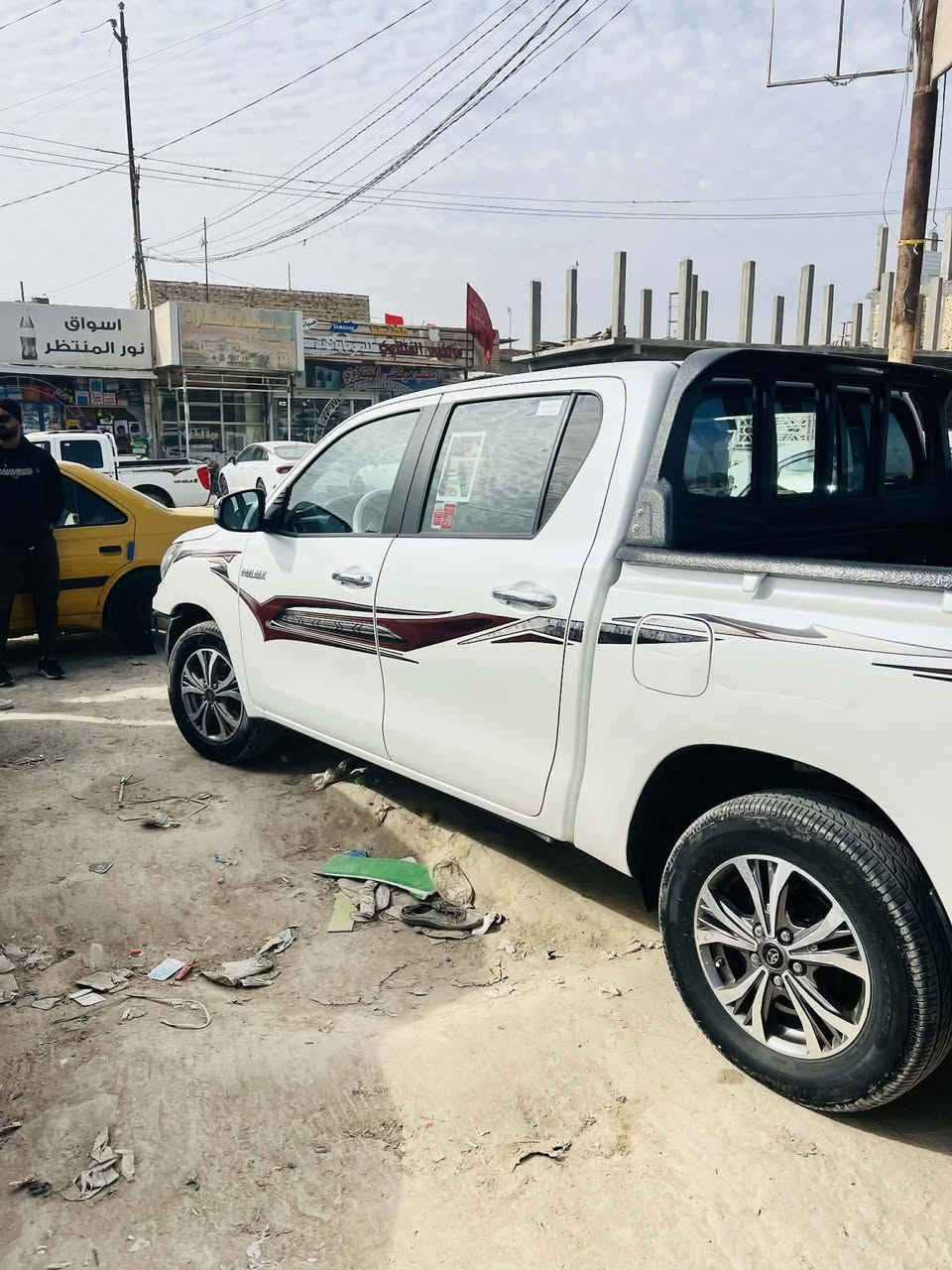 للبيع موديل 18 كفاله من صبق ولفتح بيه شخط سعر 230وبيه مجال مراوس ترهم سياره سعودي ام دعا ***********
