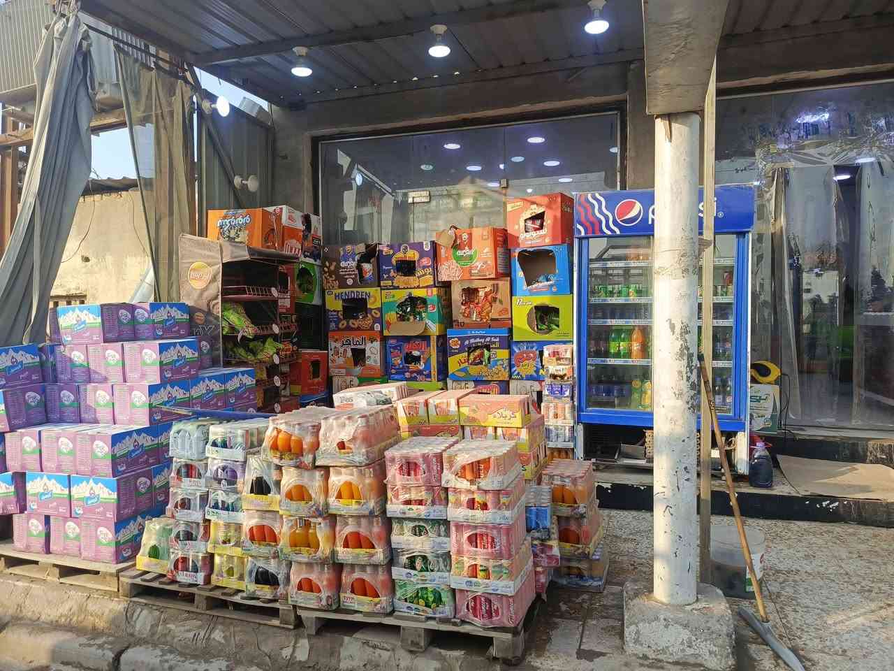 السلام عليكم للبيع المحل اجار شغله خير من الله الماجديه قرب الصفاء القديمه عله  الشارع العام الاستفسار عله الرقم ***********
