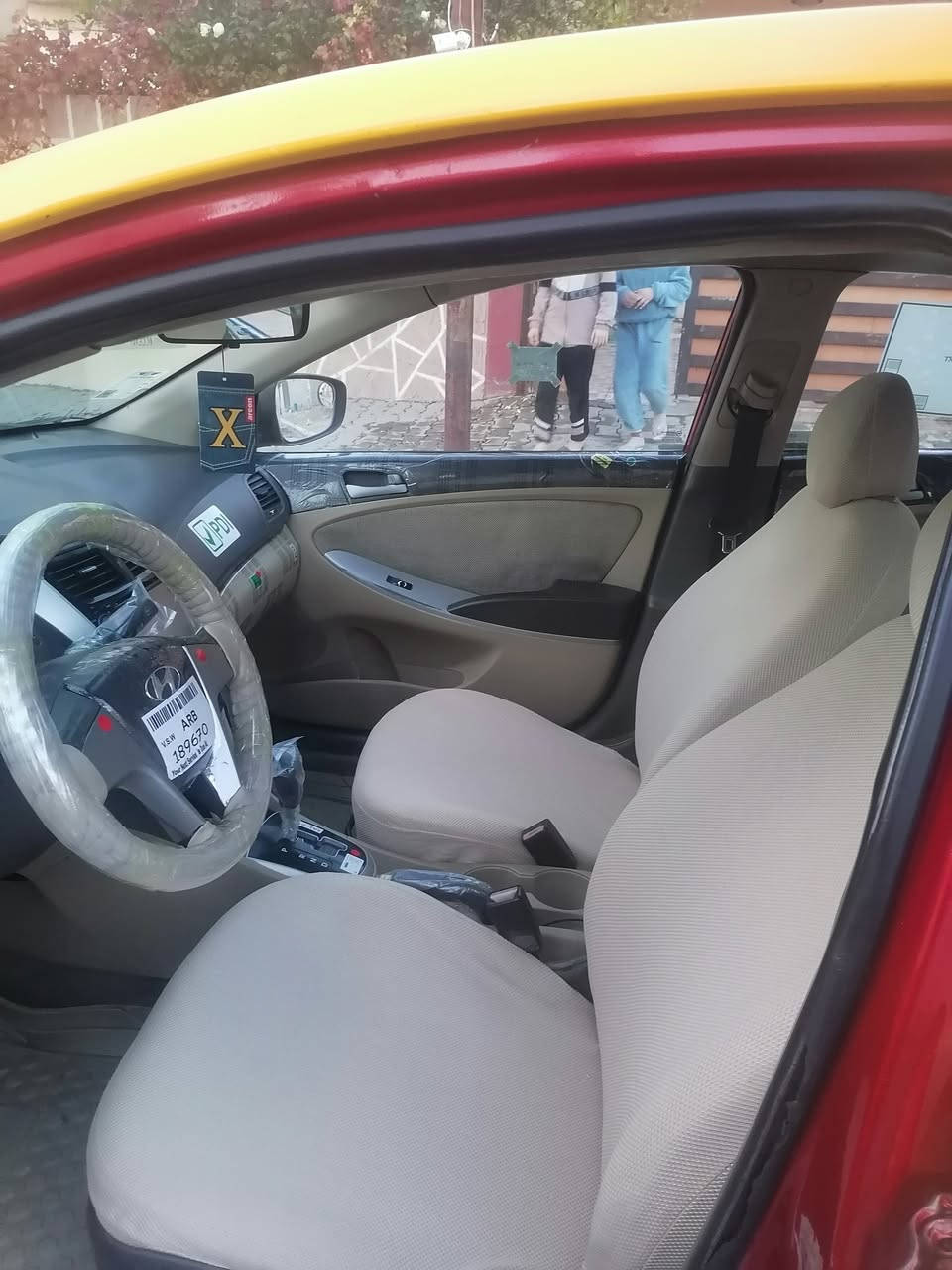 اكسنت موديل 12 خليجي محرك دوش 16 قطرتين سياره كلين كلش نظيف وحلو لوحات انجليزي نقابه  هزه جديده سياره مشروع وطني باسمي سعر 93 مكان كركوك ما متواصل على انترنت رقم الموبايل ***********
