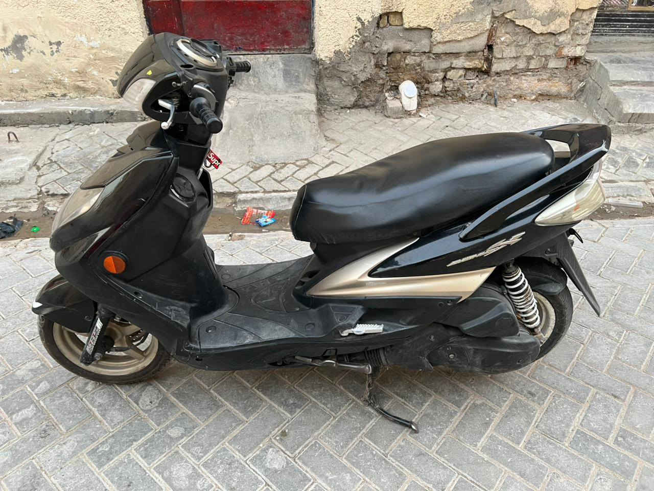 سلام عليكم سكنس فحل كوري خطين ام الطلاعات نوزل لسعر 850الف رقم الجوال *********** مكان بغداد مدينة الصدر
